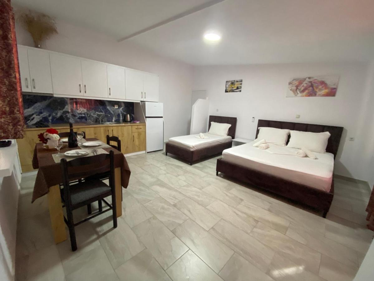 Full Moon Apartments Ксаміл Екстер'єр фото