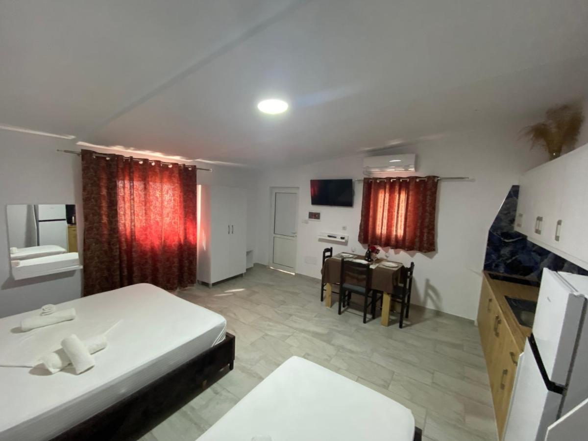 Full Moon Apartments Ксаміл Екстер'єр фото