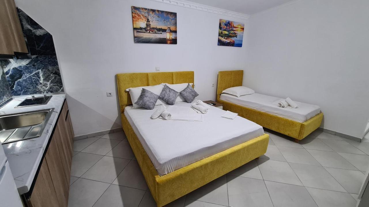 Full Moon Apartments Ксаміл Екстер'єр фото