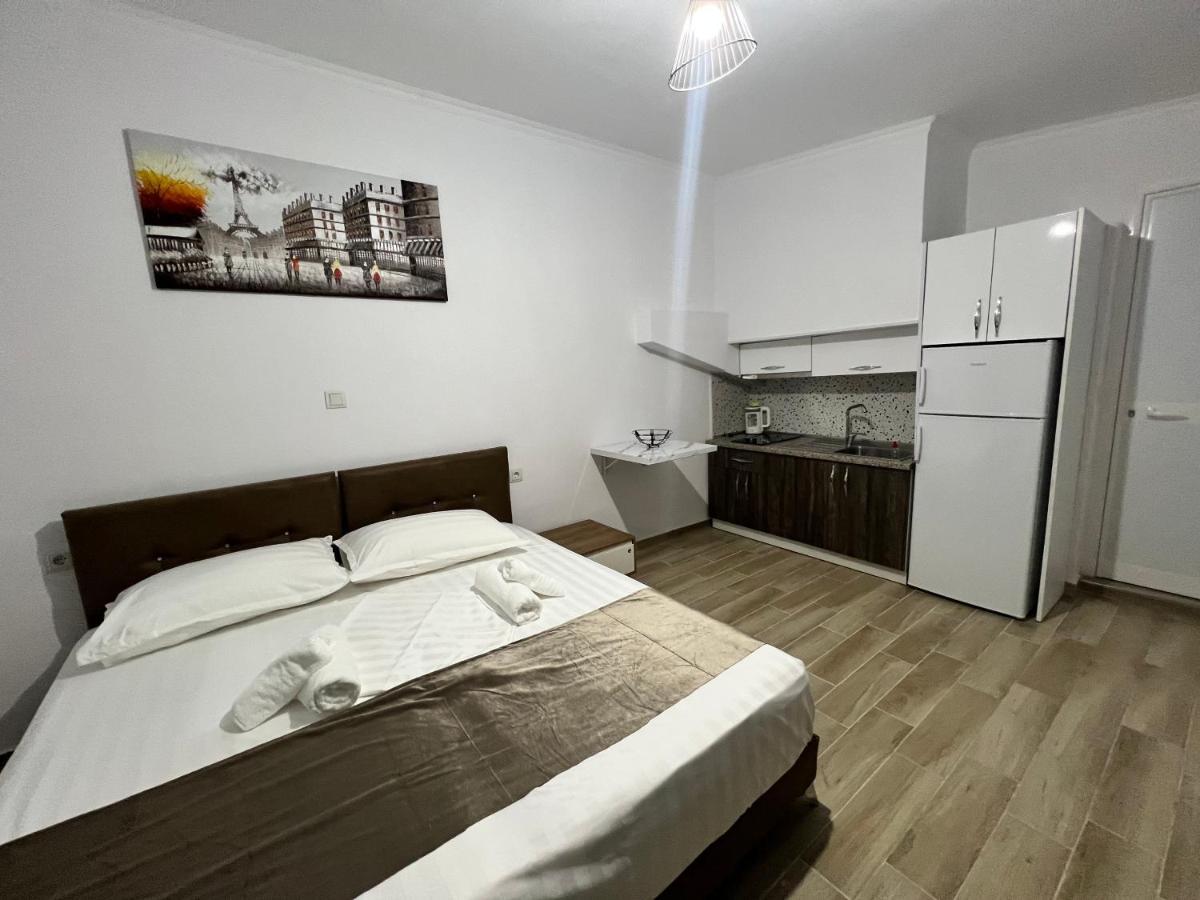 Full Moon Apartments Ксаміл Екстер'єр фото
